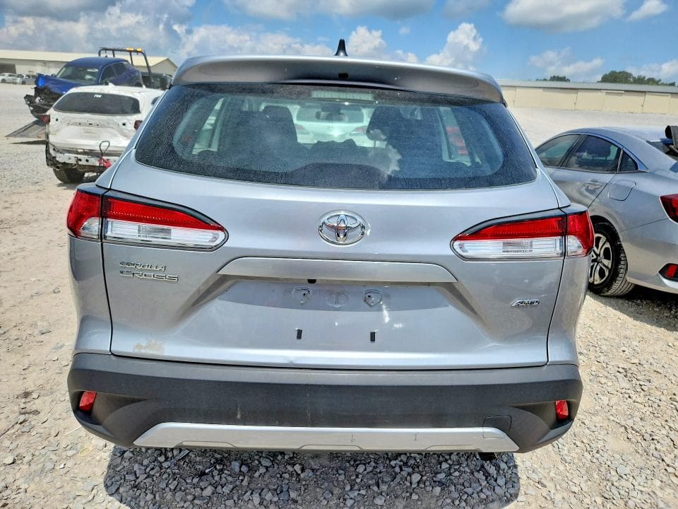 2022 TOYOTA COROLLA CROSS L 6