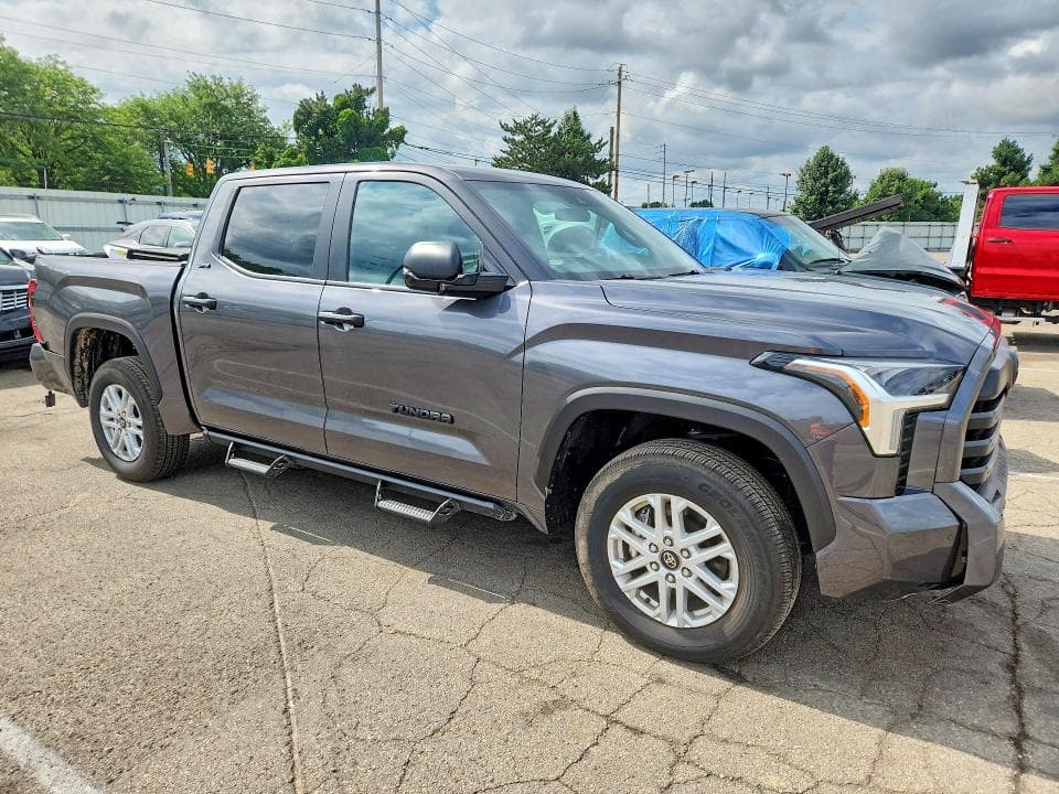 2025 TOYOTA TUNDRA SR5 4