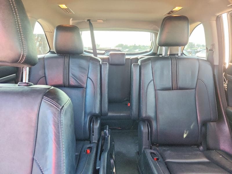 2017 TOYOTA HIGHLANDER SE 10
