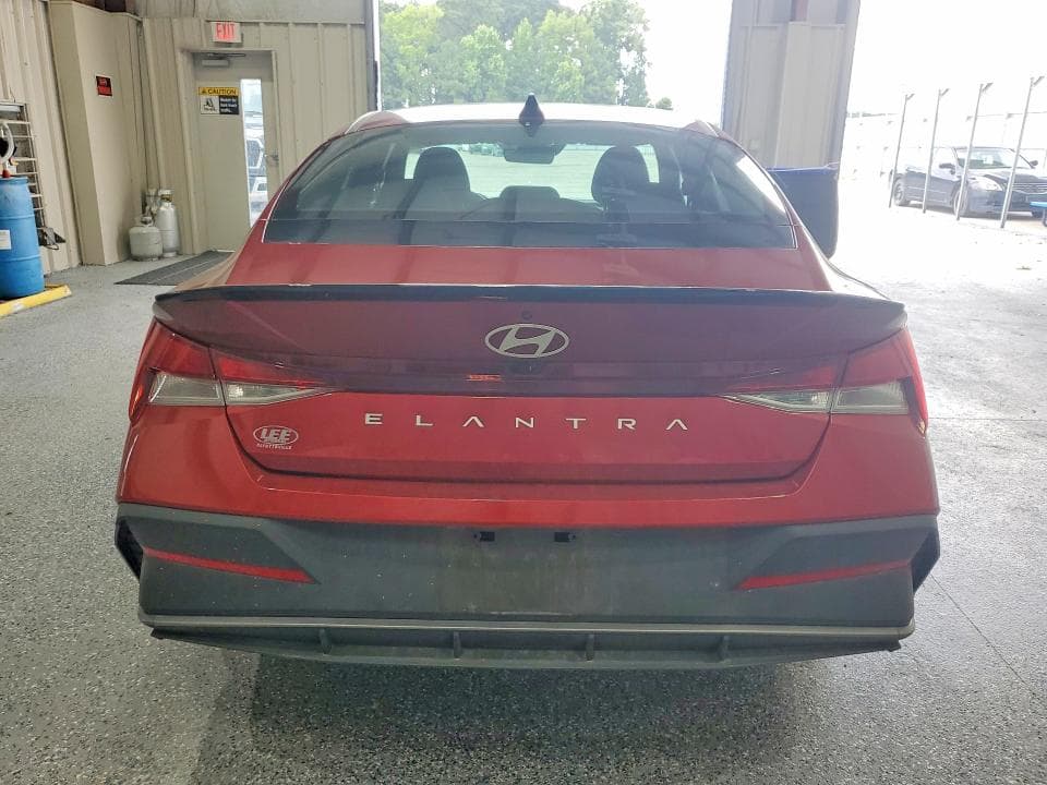 2025 HYUNDAI ELANTRA SEL SPORT 6