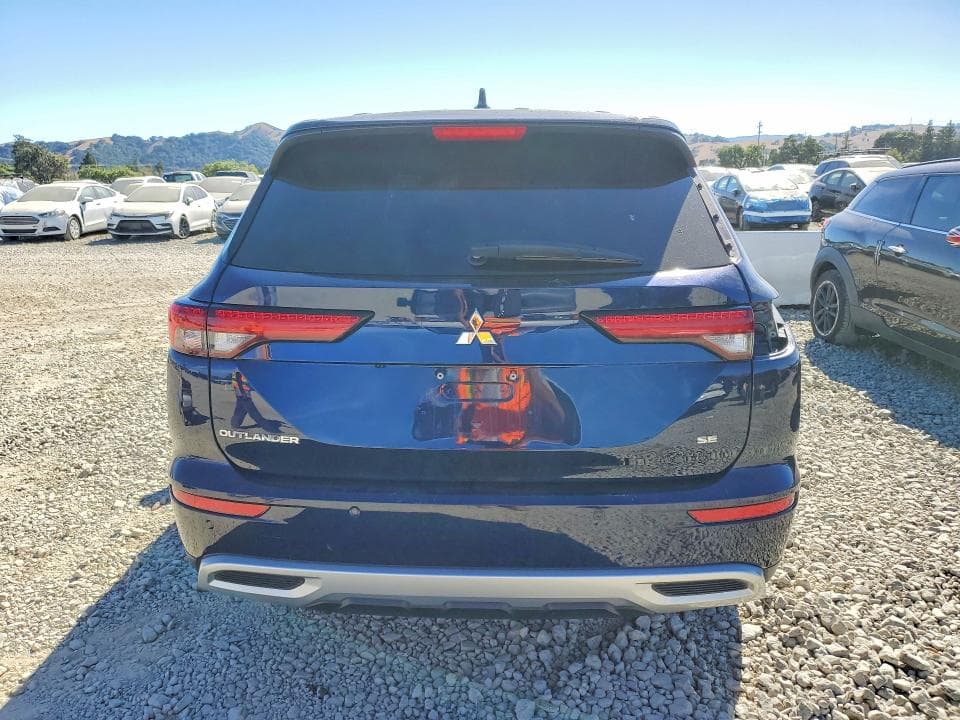 2024 MITSUBISHI OUTLANDER SE 6