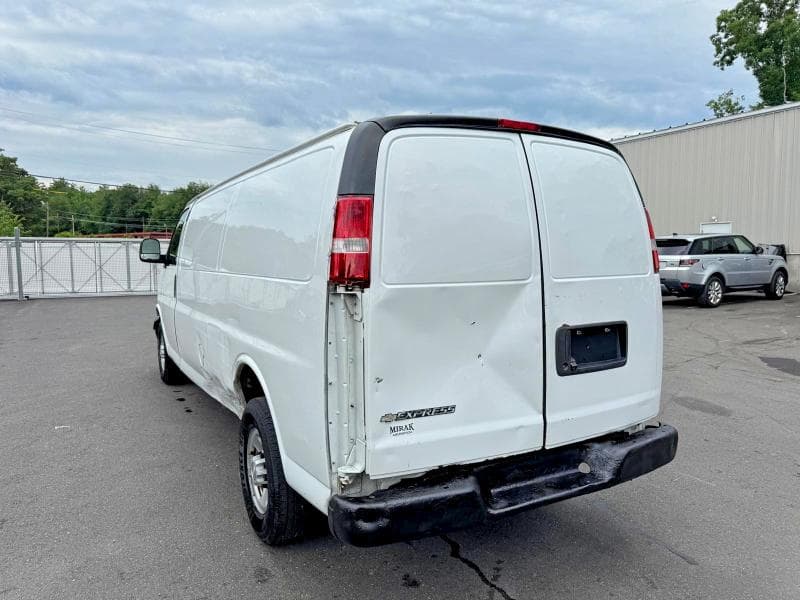 2019 CHEVROLET EXPRESS G2500 2
