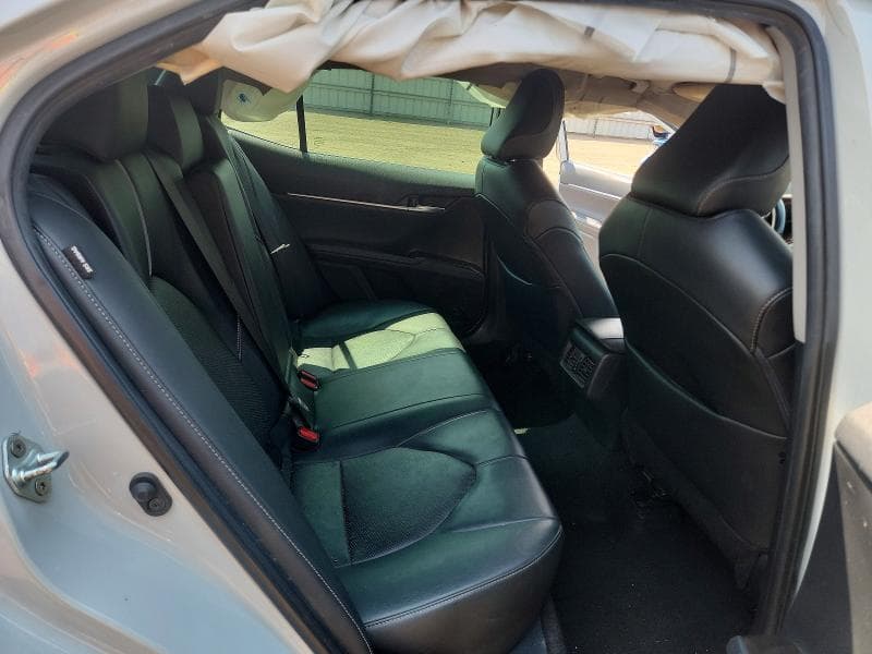 2023 TOYOTA CAMRY XSE 10