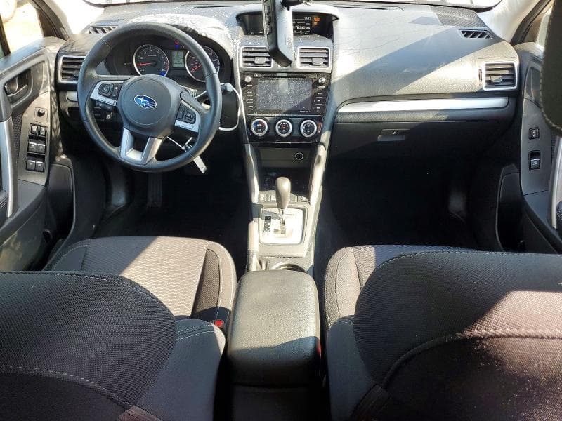2017 SUBARU FORESTER 2.5I PREMIUM 8