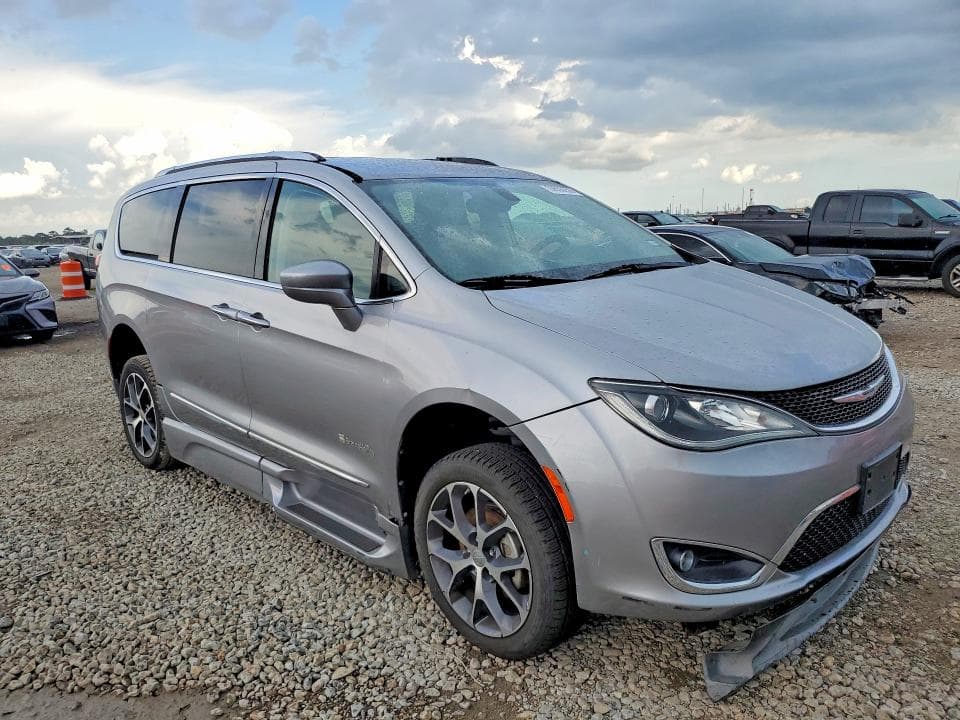 2017 CHRYSLER PACIFICA TOURING L PLUS TOURING L PLUS 4
