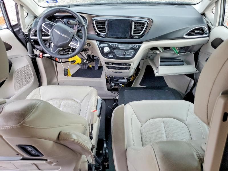 2017 CHRYSLER PACIFICA TOURING L PLUS TOURING L PLUS 8