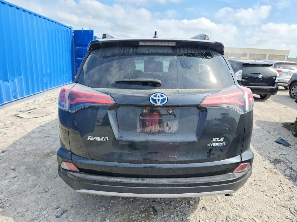 2018 TOYOTA RAV4 HYBRID XLE 6