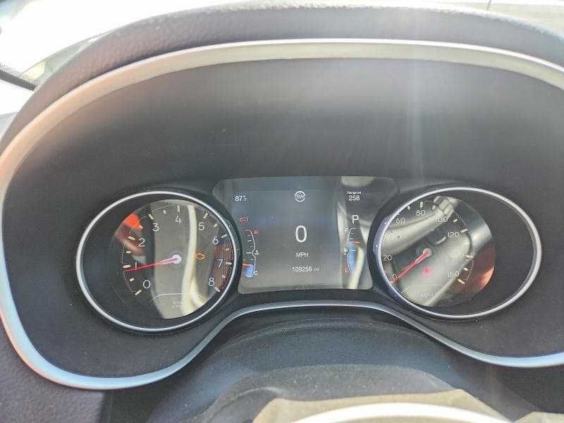 2018 JEEP COMPASS LATITUDE 9