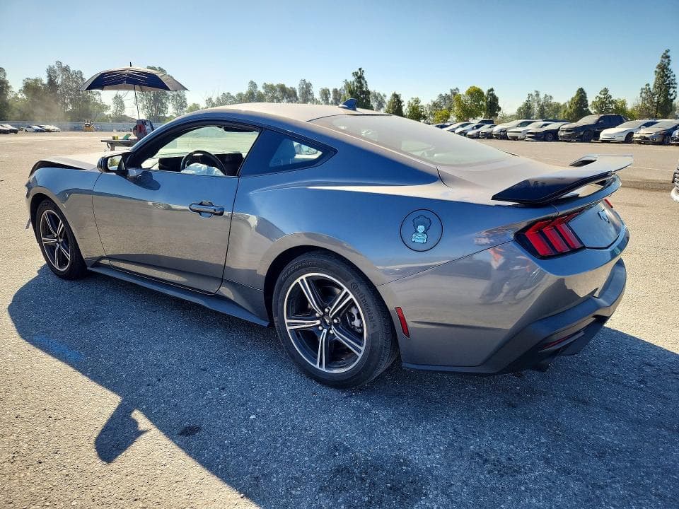 2024 FORD MUSTANG 2