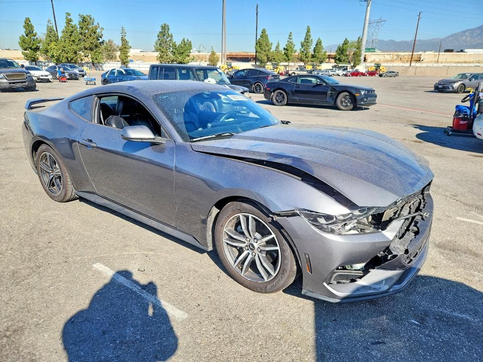2024 FORD MUSTANG 4