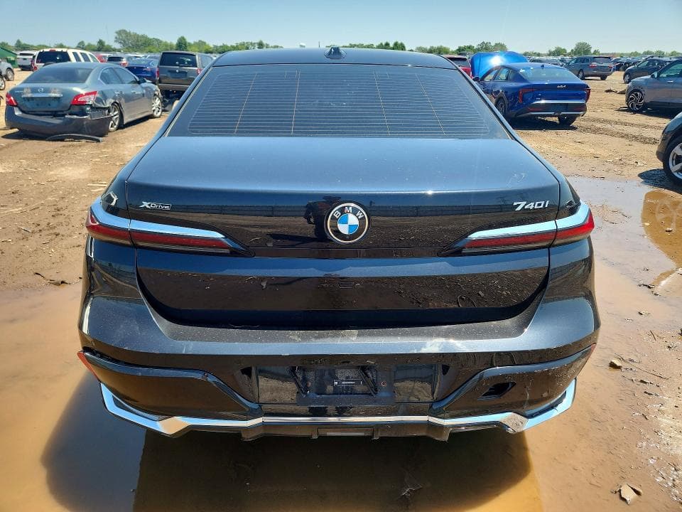 2024 BMW 740 XI 6
