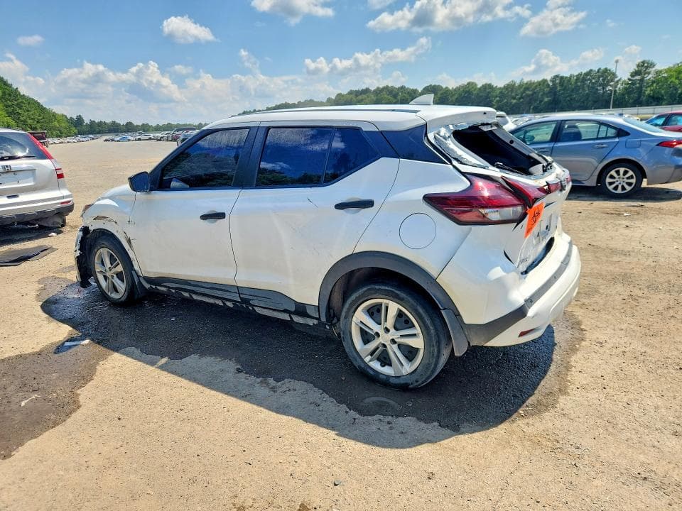2025 NISSAN KICKS PLAY S 2