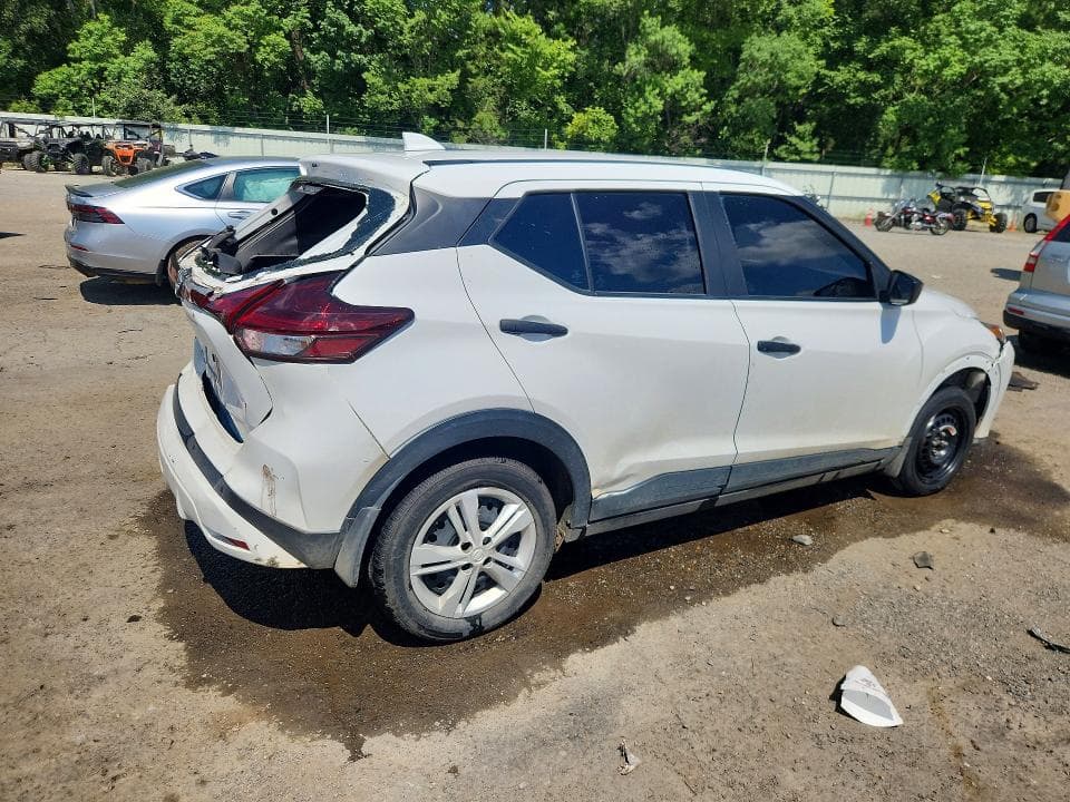 2025 NISSAN KICKS PLAY S 3
