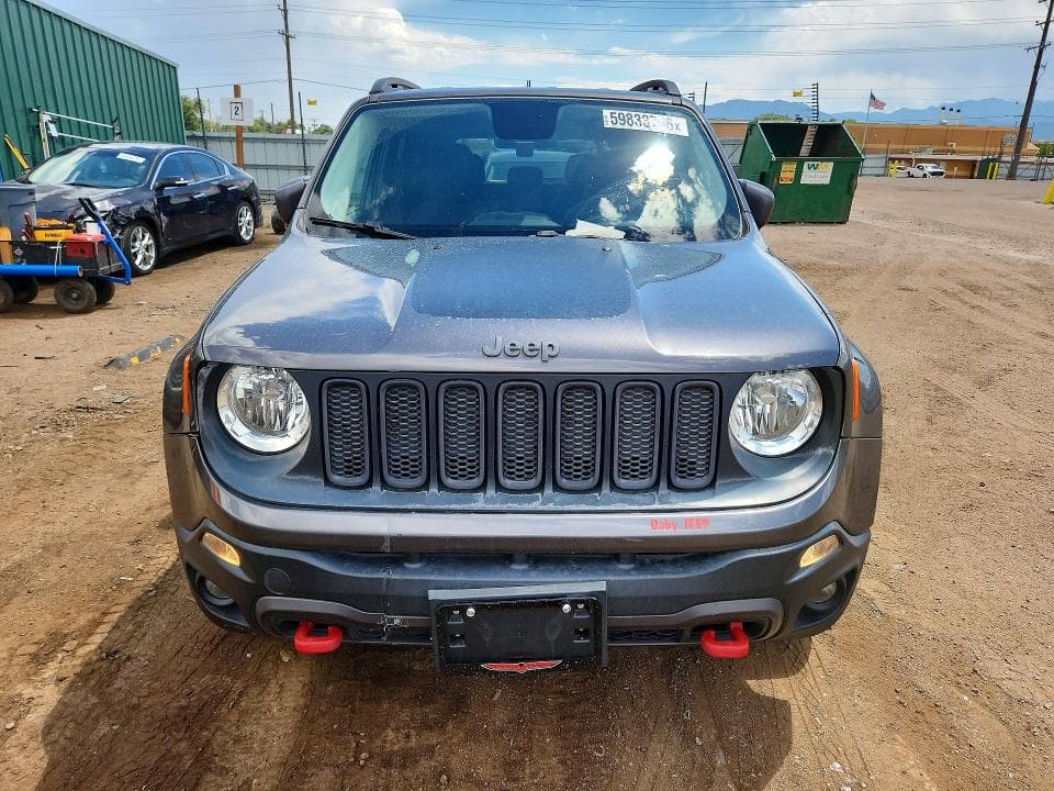 2017 JEEP RENEGADE TRAILHAWK 5