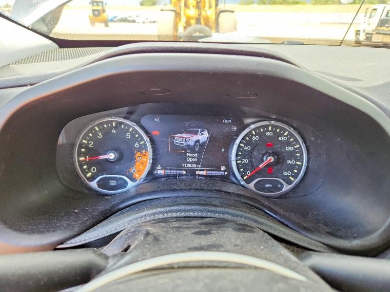 2017 JEEP RENEGADE TRAILHAWK 9