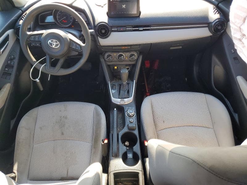 2020 TOYOTA YARIS L 8