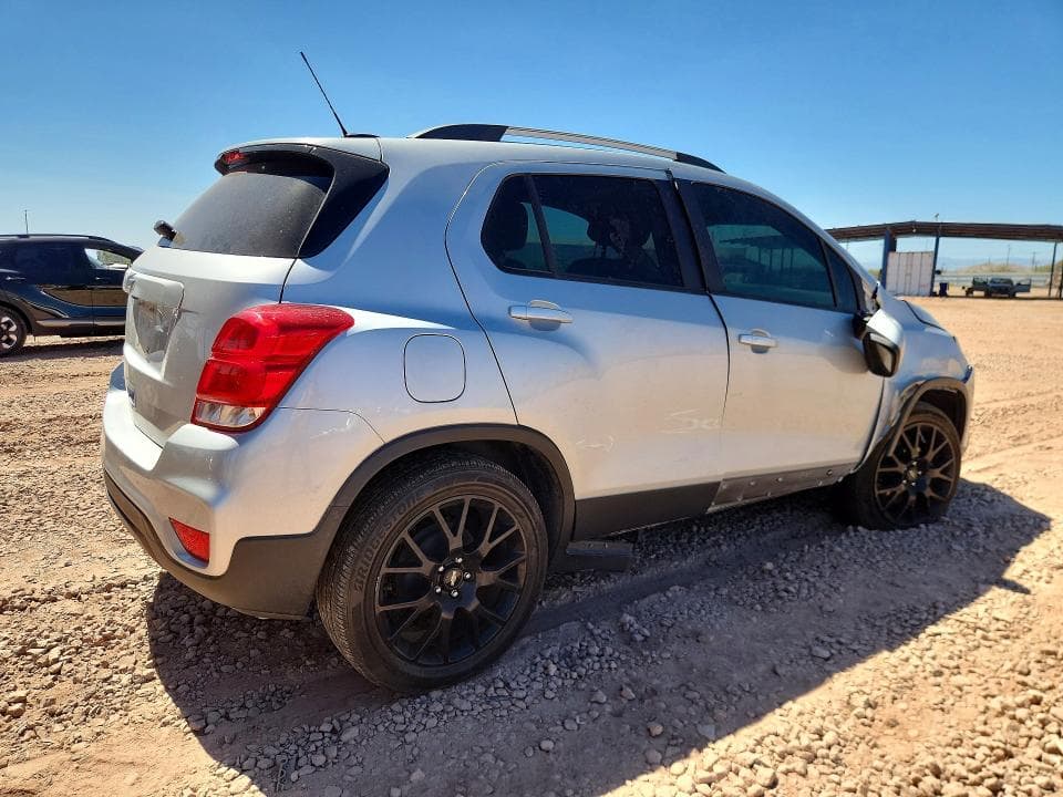 2021 CHEVROLET TRAX 1LT 3