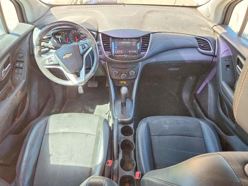2021 CHEVROLET TRAX 1LT 8