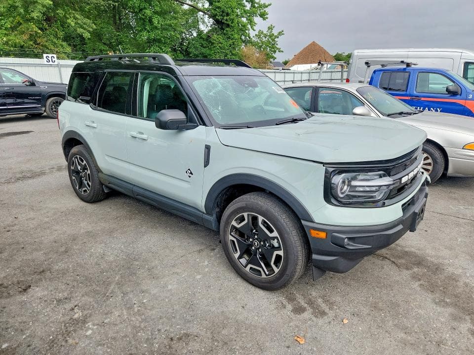 2023 FORD BRONCO SPORT OUTER BANKS 4
