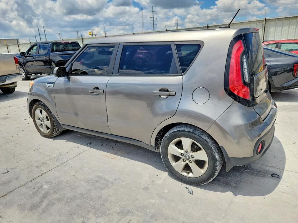 2017 KIA SOUL BASE 2