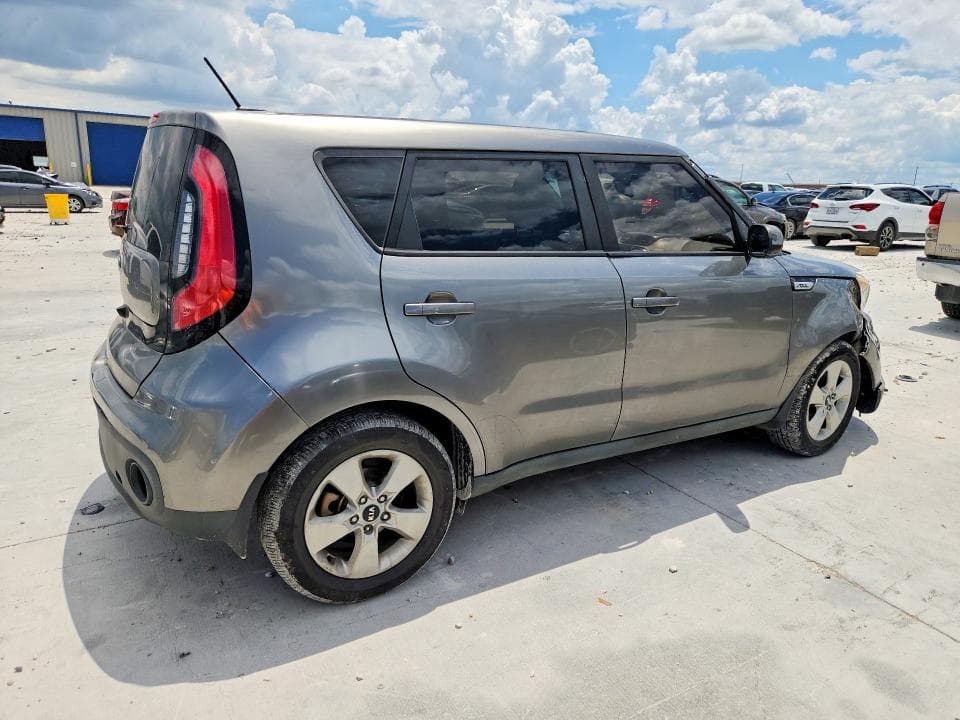 2017 KIA SOUL BASE 3