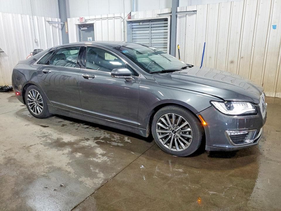 2017 LINCOLN MKZ PREMIERE 4