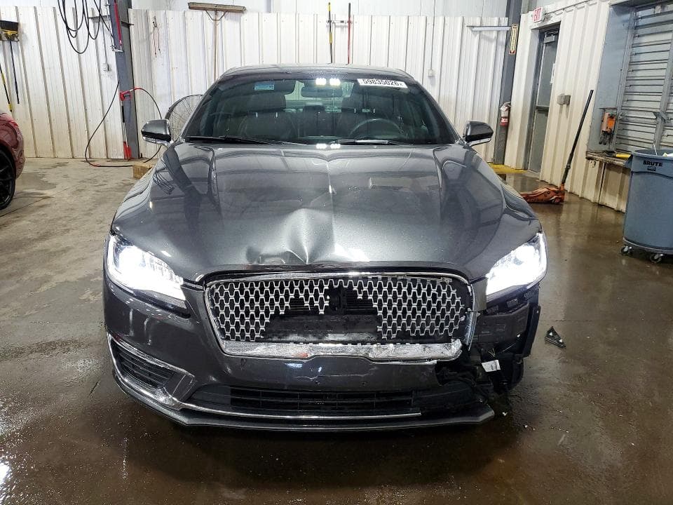 2017 LINCOLN MKZ PREMIERE 5