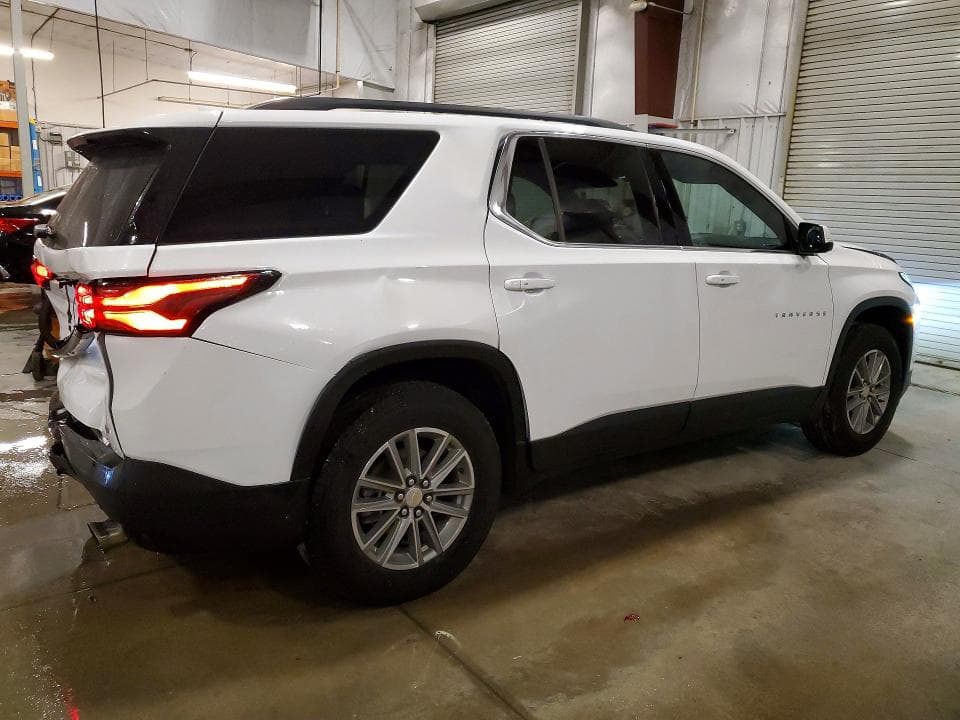 2023 CHEVROLET TRAVERSE LT LT 3