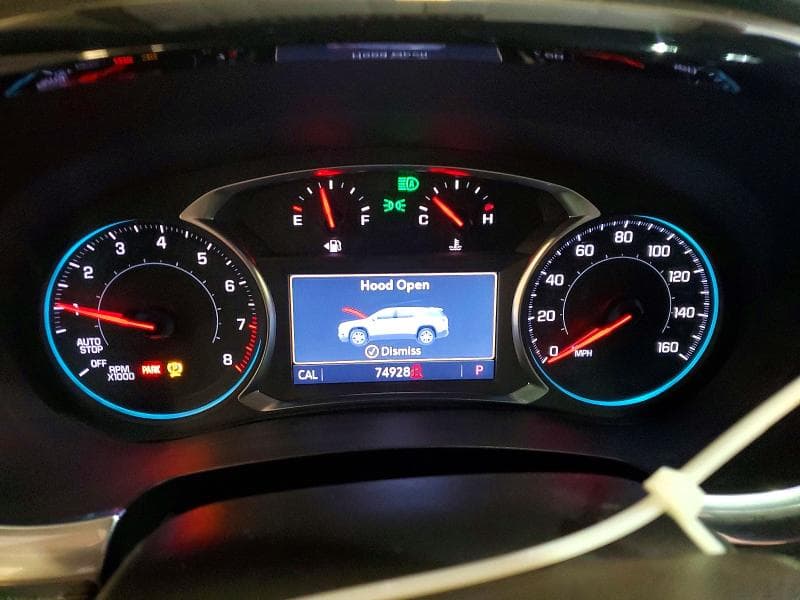 2023 CHEVROLET TRAVERSE LT LT 9