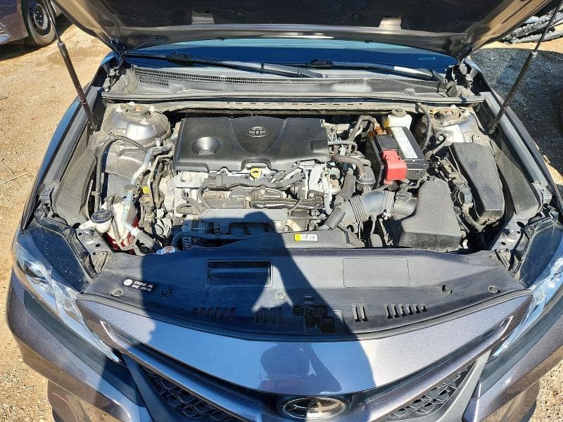2019 TOYOTA CAMRY SE SE 11