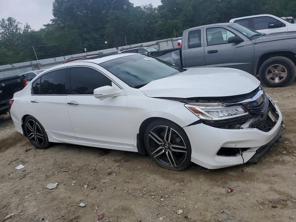 2017 HONDA ACCORD TOURING 4