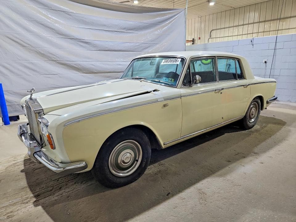 1967 ROLLS-ROYCE SILVER SHADO