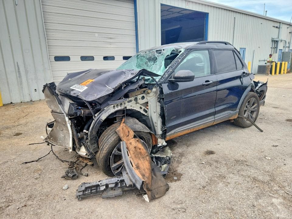 2021 FORD EXPLORER XLT 1
