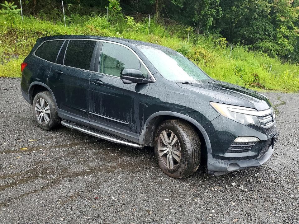 2017 HONDA PILOT EX 4