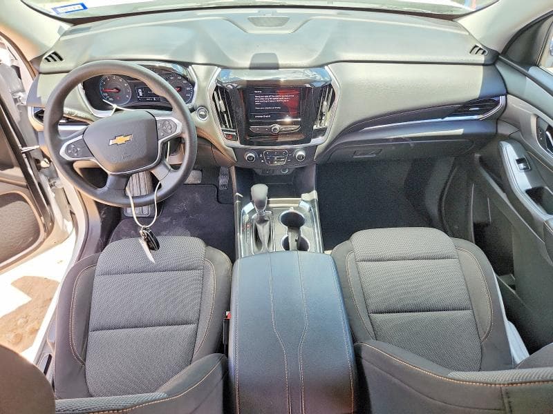 2021 CHEVROLET TRAVERSE LS 8