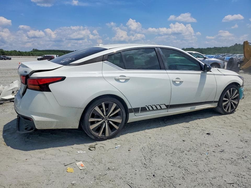 2019 NISSAN ALTIMA SR 3