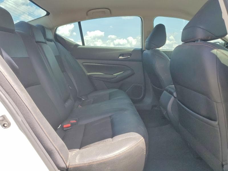 2019 NISSAN ALTIMA SR 10