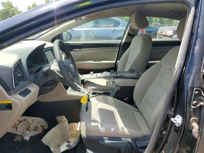 2017 HYUNDAI ELANTRA SE SE 7