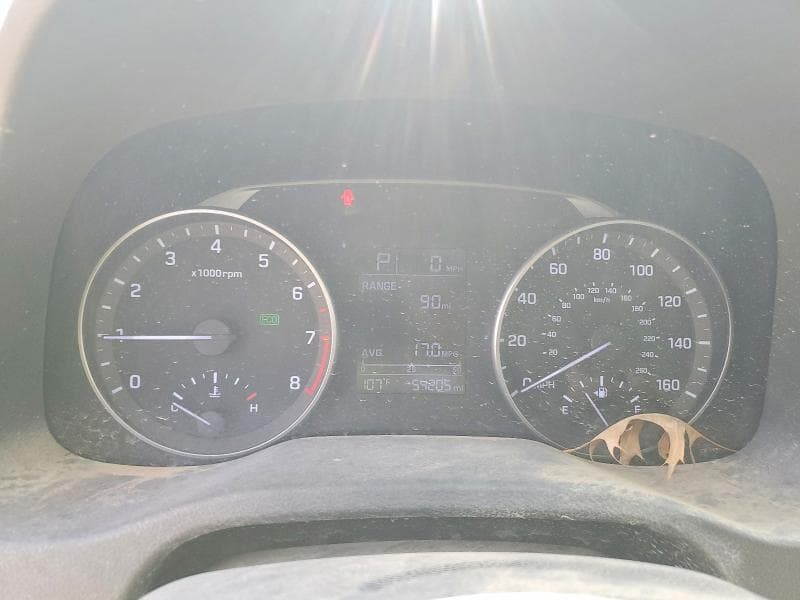 2017 HYUNDAI ELANTRA SE SE 9