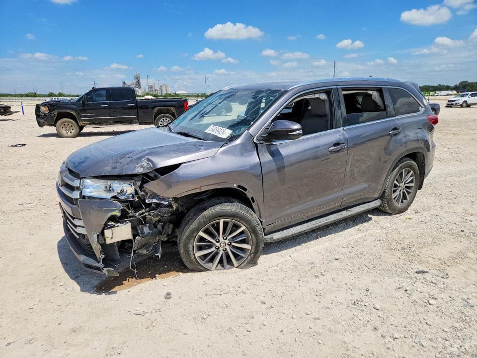 2018 TOYOTA HIGHLANDER XLE XLE - 1