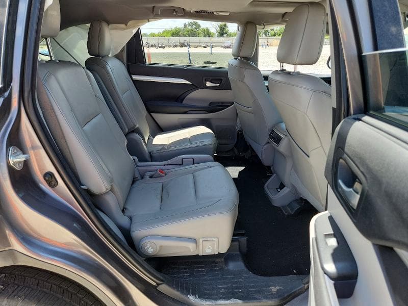 2018 TOYOTA HIGHLANDER XLE XLE 11