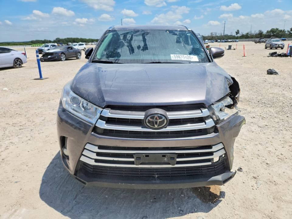 2018 TOYOTA HIGHLANDER XLE XLE 5