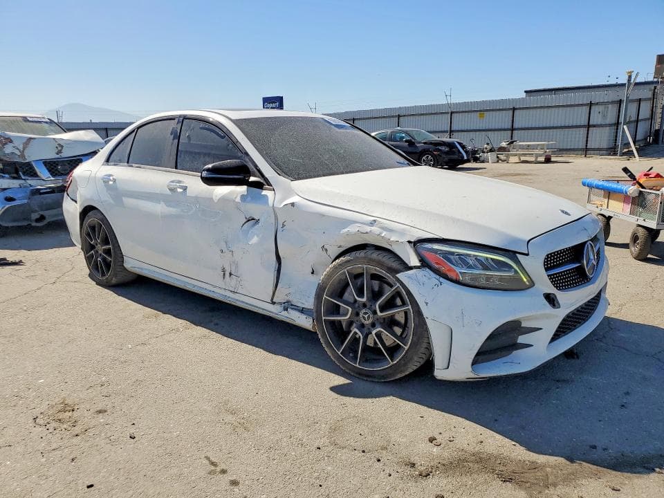 2020 MERCEDES-BENZ C 300 4