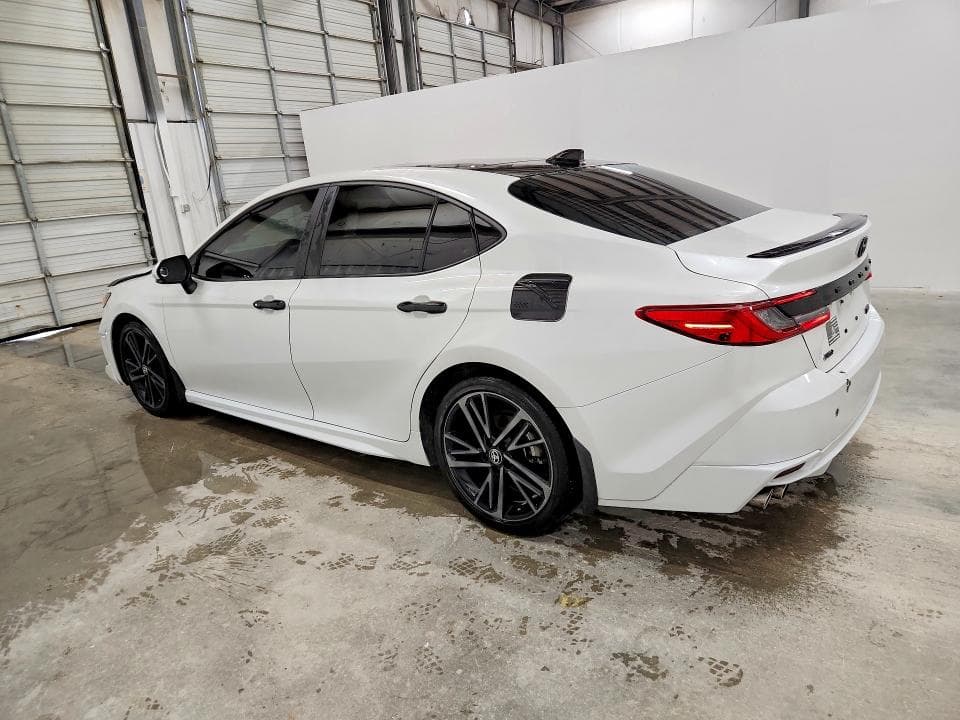 2025 TOYOTA CAMRY XSE 2