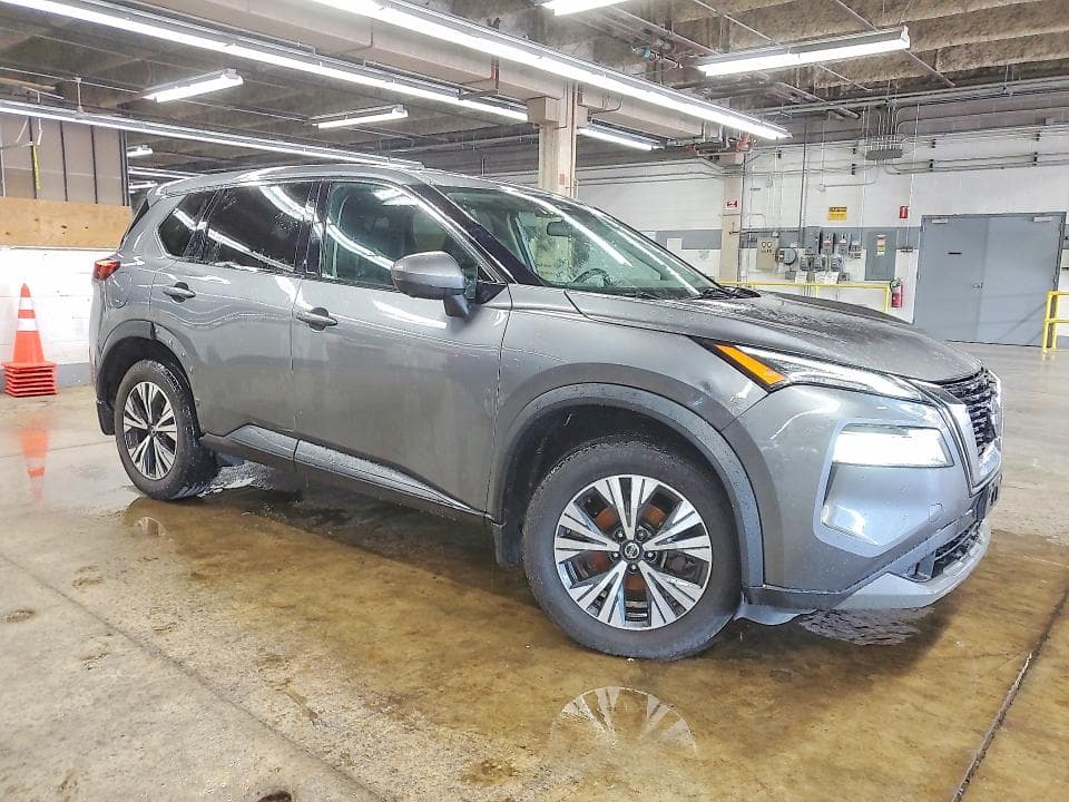 2021 NISSAN ROGUE SV 4