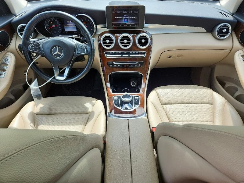 2018 MERCEDES-BENZ GLC 300 4MATIC 8