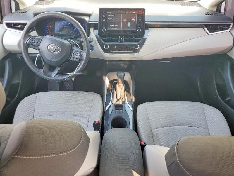 2021 TOYOTA COROLLA LE 8