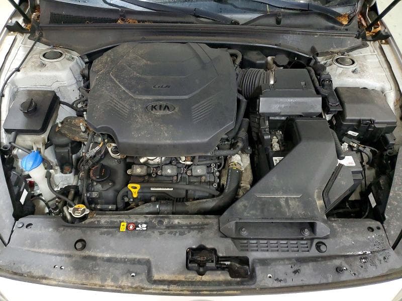 2017 KIA CADENZA PREMIUM PREMIUM 11