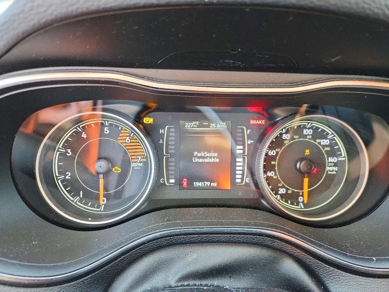 2019 JEEP CHEROKEE LATITUDE PLUS LATITUDE PLUS 9