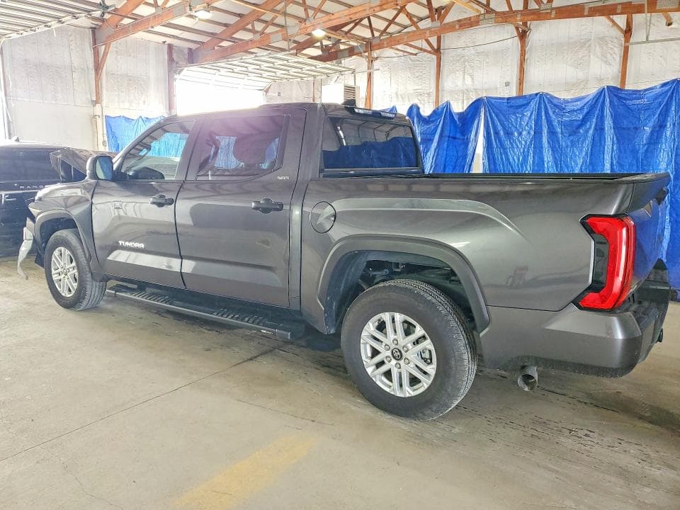 2026 TOYOTA TUNDRA SR5 SR5 2